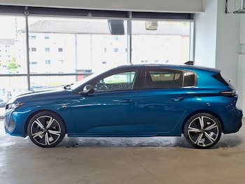 Used Peugeot 308 2025 for sale - 78600100: Photo