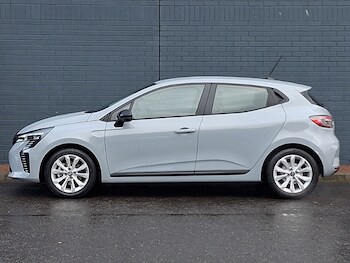 Used Renault Clio 2024 for sale - 77209652: Photo