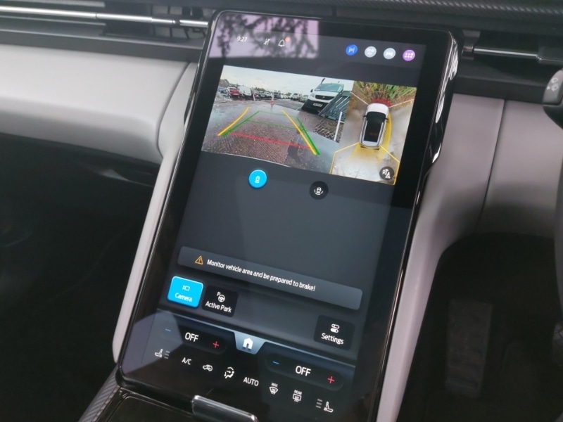 Used Ford Explorer 2024 for sale - 76583808: Photo 11