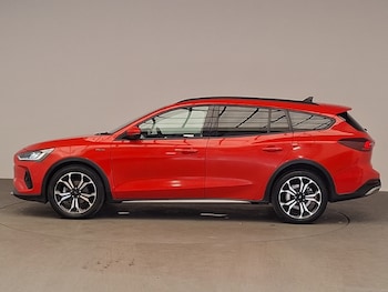 Used Ford Focus 2022 for sale - 75617693: Photo