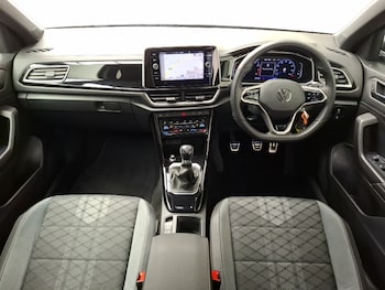 Used Volkswagen T-Roc 2022 for sale - 76764410: Photo