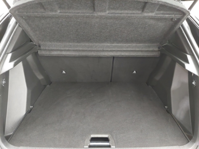 Used Peugeot 2008 2024 for sale - 77338921: Photo 8