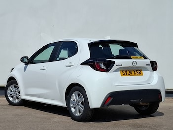 Used Mazda Mazda2 HYBRID 2024 for sale - 76078188: Photo
