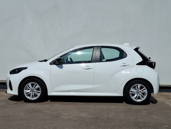Used Mazda Mazda2 HYBRID 2024 for sale - 76078188: Photo