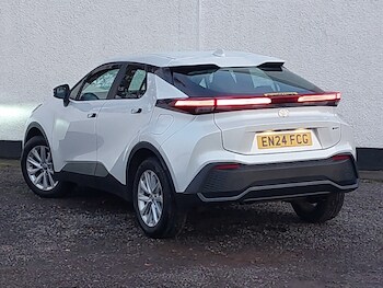 Used Toyota C-HR 2024 for sale - 76471962: Photo