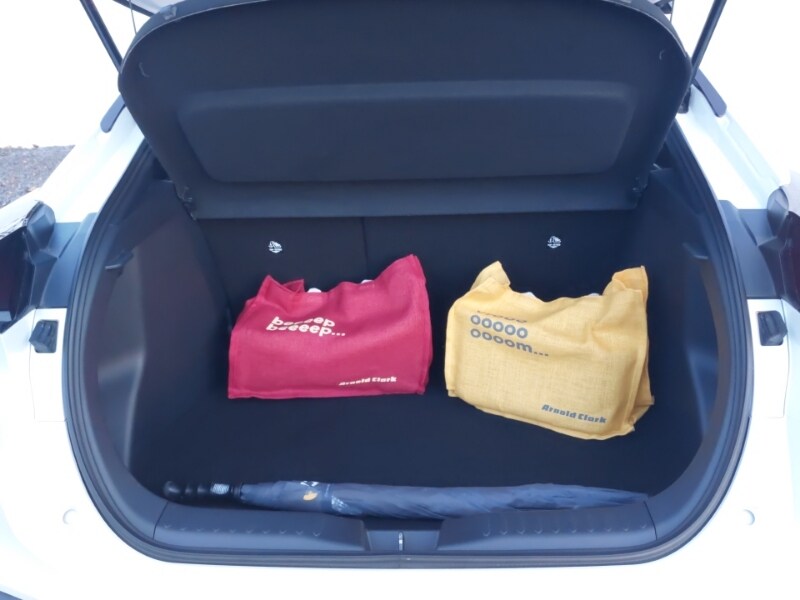 Used Toyota C-HR 2024 for sale - 76471962: Photo 8