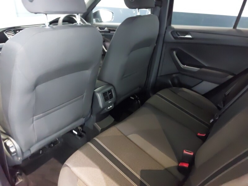 Used Volkswagen T-Roc 2021 for sale - 77544905: Photo 6