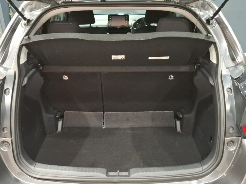 Used Toyota Yaris 2022 for sale - 77876135: Photo 8