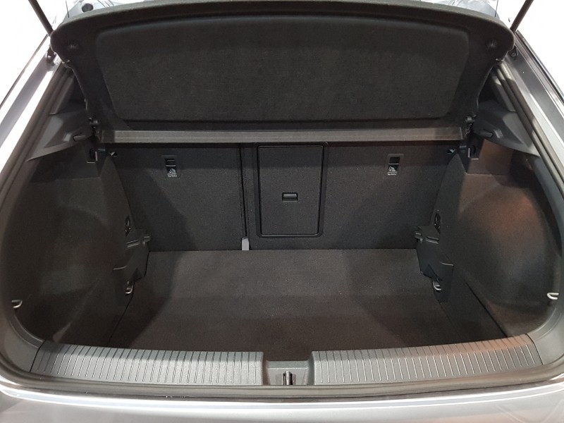 Used Volkswagen T-Roc 2022 for sale - 76708303: Photo 8