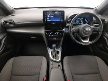 Used Toyota Yaris Cross 2021 for sale - 75429472: Photo