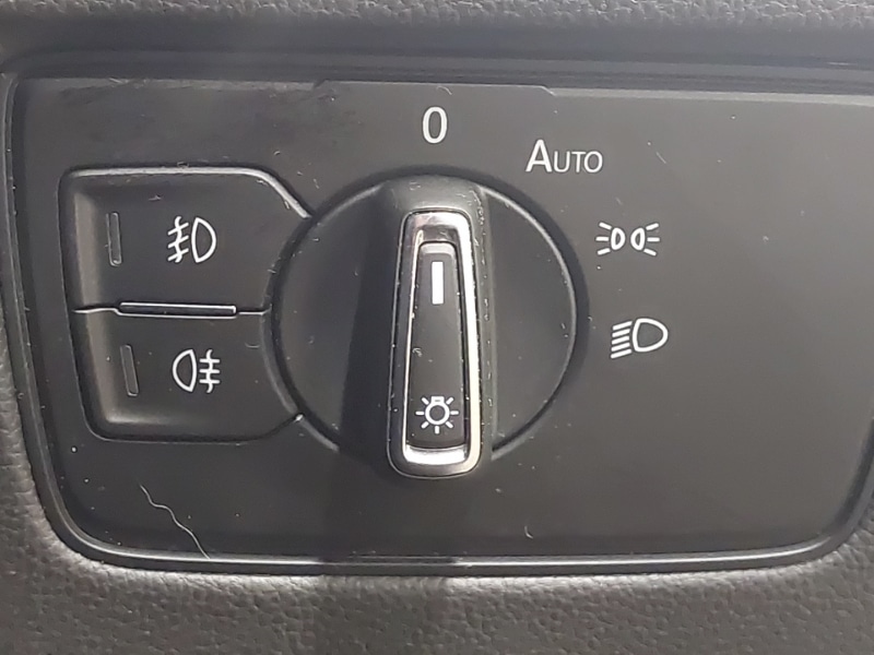 Used Volkswagen Passat 2019 for sale - 76967630: Photo 12