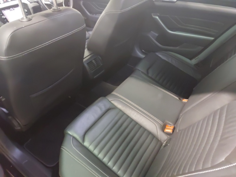 Used Volkswagen Passat 2019 for sale - 76967630: Photo 6