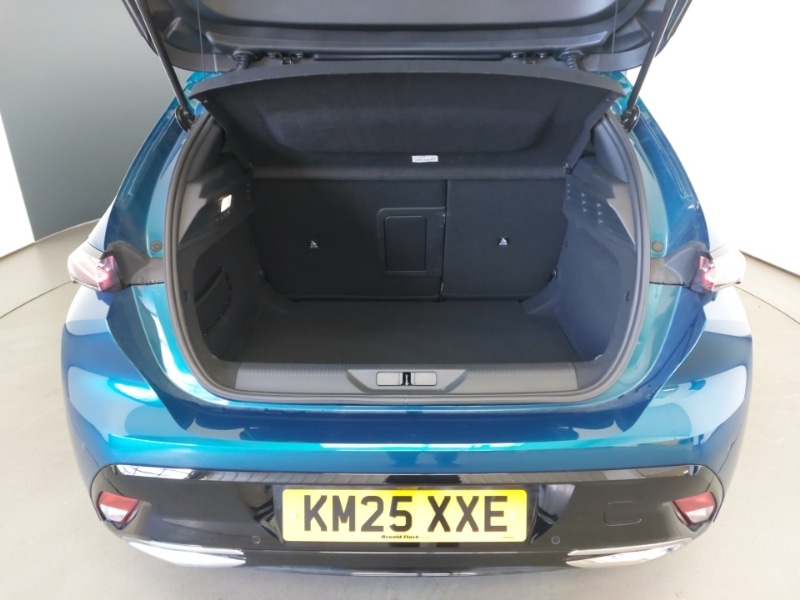 Used Peugeot 308 2025 for sale - 77777682: Photo 8