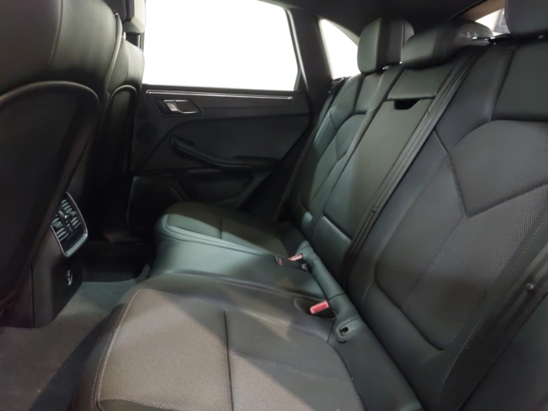 Used Porsche Macan 2022 for sale - 77923621: Photo 6