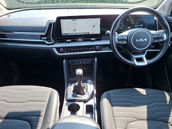 Used Kia Sportage 2023 for sale - 79432301: Photo