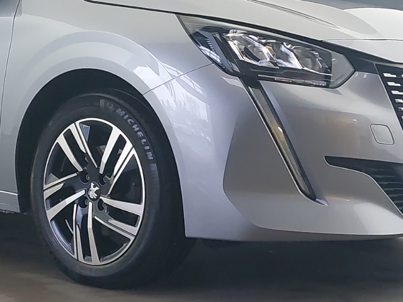 Used Peugeot 208 2023 for sale - 77338781: Photo 9