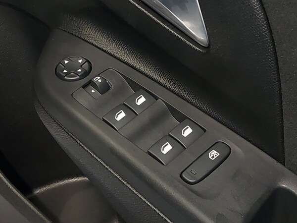 Used Vauxhall Corsa 2025 for sale - 76212521: Photo 12