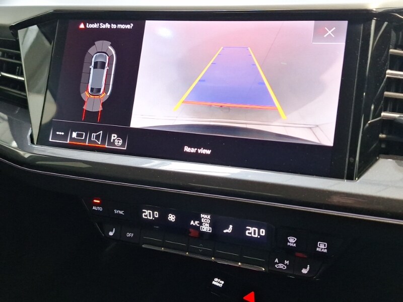 Used Audi Q4 e-tron 2023 for sale - 78041571: Photo 10