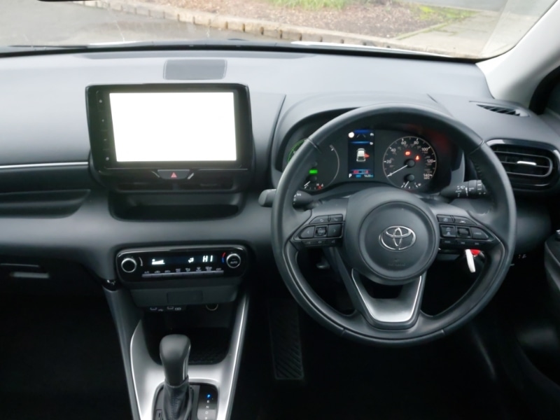 Used Toyota Yaris 2024 for sale - 77876203: Photo 7