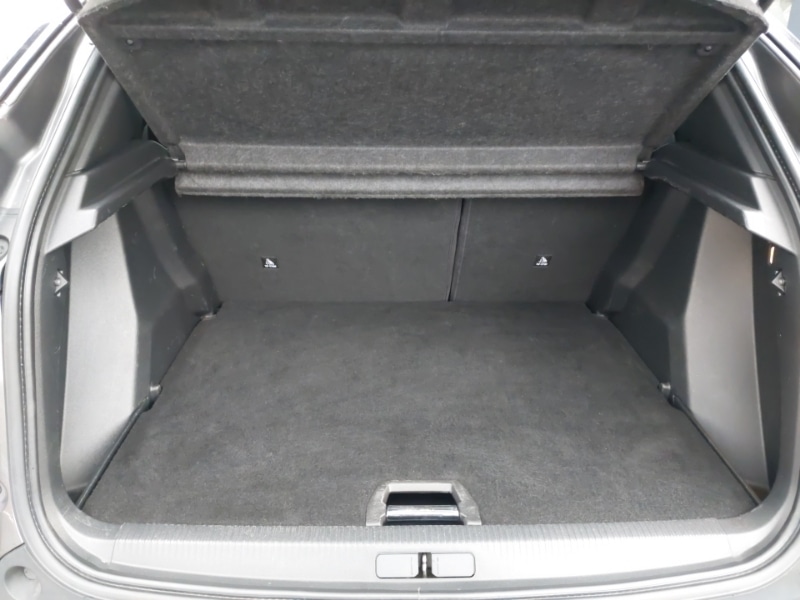 Used Peugeot 2008 2020 for sale - 77955202: Photo 8