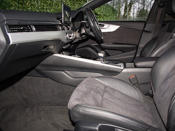 Used Audi A5 2022 for sale - 77410456: Photo