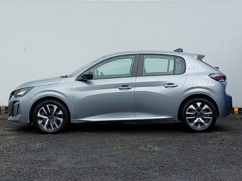 Used Peugeot 208 2025 for sale - 77645299: Photo 4