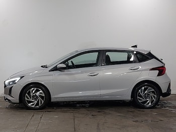Used Hyundai i20 2025 for sale - 79505377: Photo