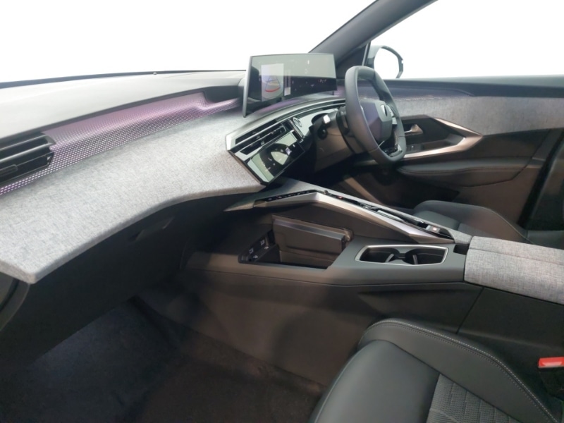 Used Peugeot 3008 2025 for sale - 76421009: Photo 5