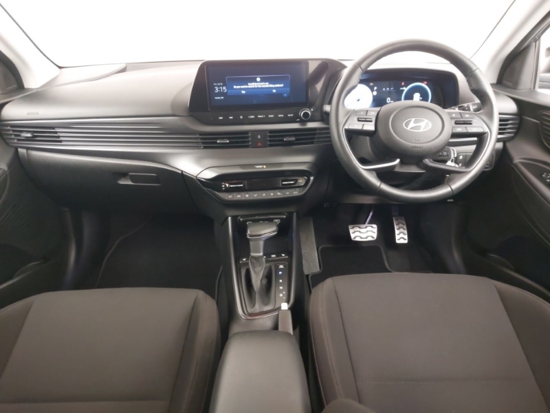 Used Hyundai BAYON 2024 for sale - 77229099: Photo 2