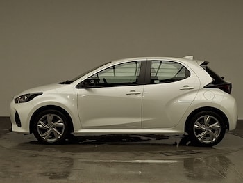 Used Mazda Mazda2 HYBRID 2024 for sale - 77108376: Photo