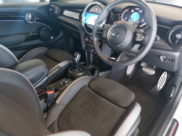 Used MINI Convertible 2022 for sale - 76282523: Photo 6