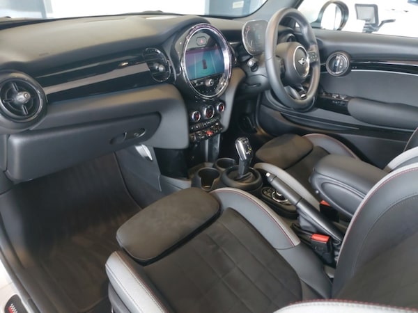 Used MINI Convertible 2022 for sale - 76282523: Photo 7