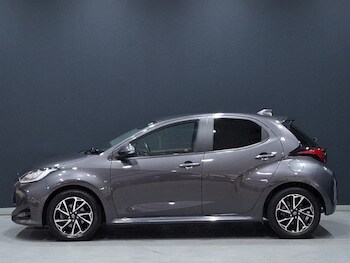 Used Toyota Yaris 2022 for sale - 77823224: Photo