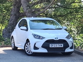 Used Toyota Yaris 2023 for sale - 79480682: Photo