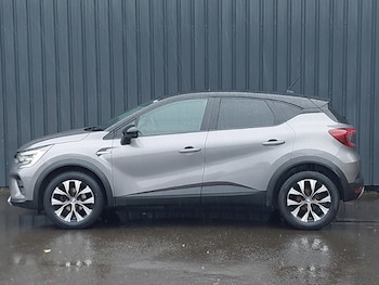 Used Renault Captur 2022 for sale - 76165506: Photo 4