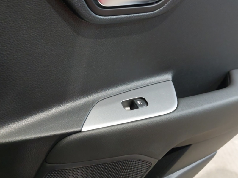 Used Kia Stonic 2025 for sale - 77062853: Photo 11