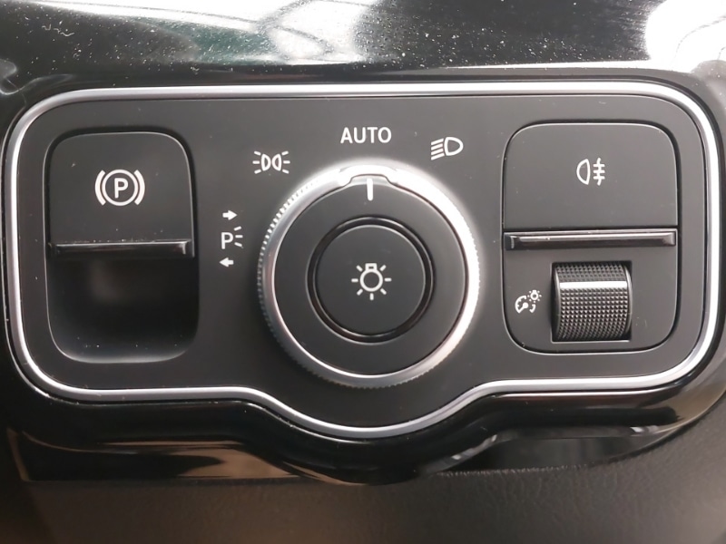 Used Mercedes-Benz CLA 2021 for sale - 77330087: Photo 12