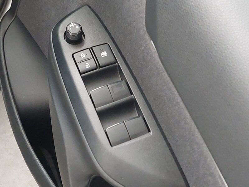 Used Toyota Yaris Cross 2023 for sale - 78218932: Photo 12