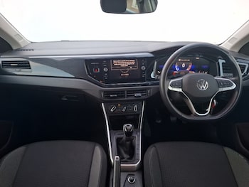 Used Volkswagen Polo 2023 for sale - 76526213: Photo