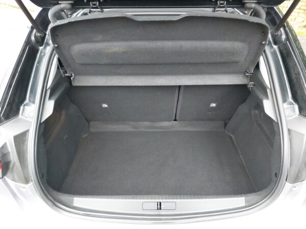 Used Vauxhall Corsa 2022 for sale - 76225575: Photo 8