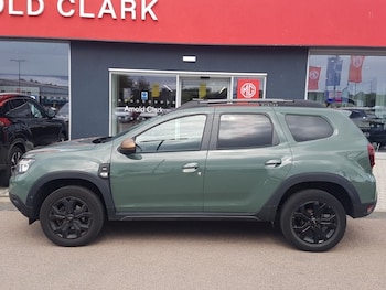 Used Dacia Duster 2023 for sale - 79406431: Photo