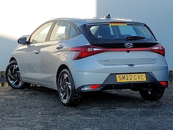 Used Hyundai i20 2022 for sale - 76532836: Photo