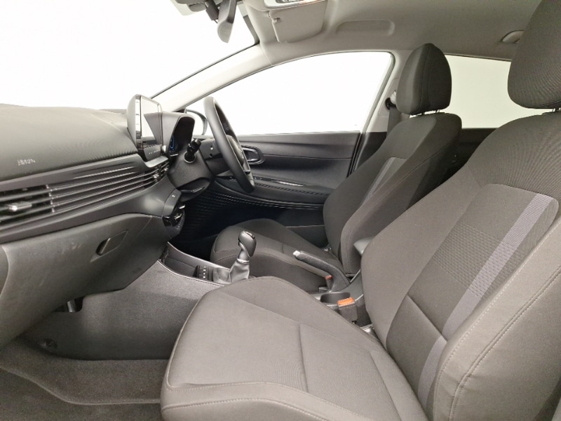 Used Hyundai i20 2025 for sale - 76688451: Photo 5