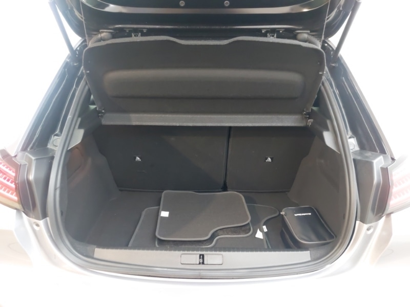 Used Peugeot 208 2024 for sale - 77956003: Photo 8