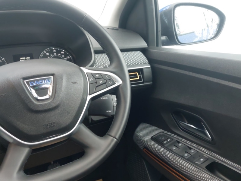 Used Dacia Sandero Stepway 2022 for sale - 77325846: Photo 11