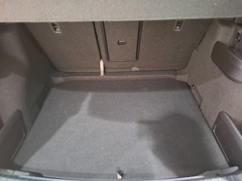 Used Skoda Karoq 2024 for sale - 76822648: Photo 8