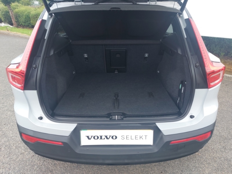 Used Volvo XC40 2021 for sale - 76442352: Photo 8