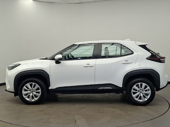 Used Toyota Yaris Cross 2023 for sale - 78318154: Photo