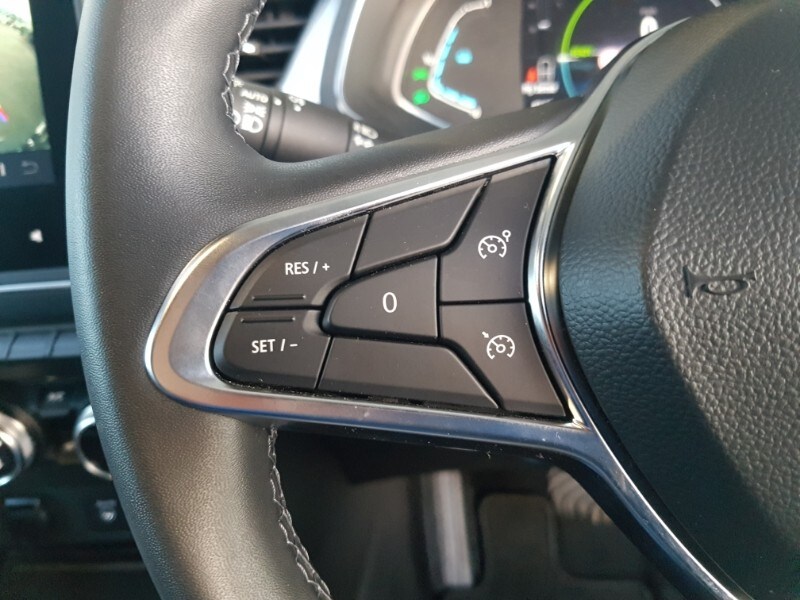 Used Renault Captur 2022 for sale - 77184529: Photo 11