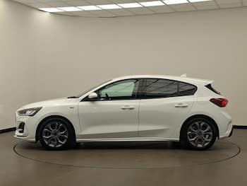 Used Ford Focus 2023 for sale - 79617852: Photo